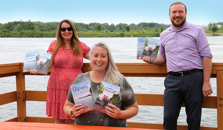 Tara Kirkpatrick of SDG Tourism, Amy Malyon of Cornwall Tourism & MP Eric Duncan